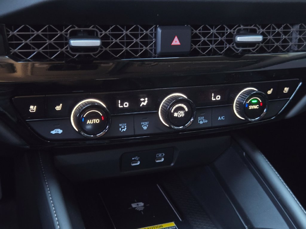 Used 2023 Honda Accord Touring image 23