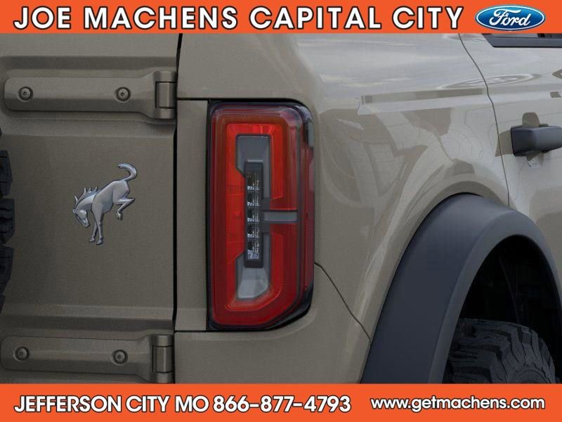 New 2025 Ford Bronco Badlands image 24