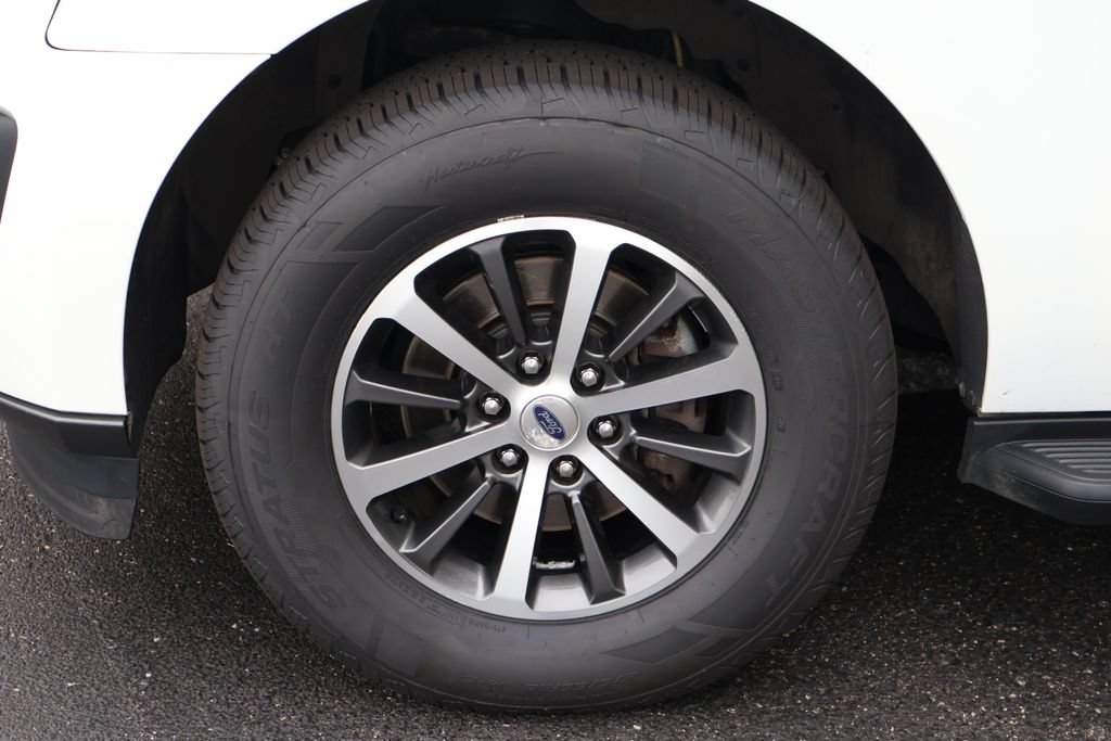 Used 2020 Ford Expedition XLT AWD/4WD image 11