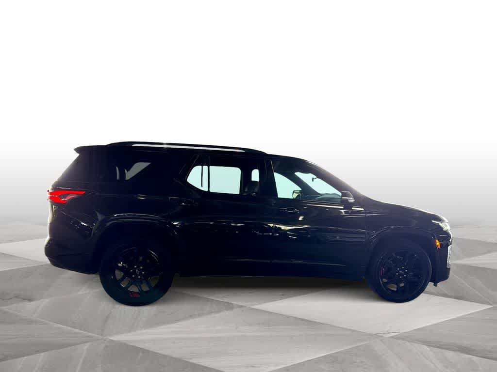 Used 2023 Chevrolet Traverse Premier w/ Redline Edition FWD image 9