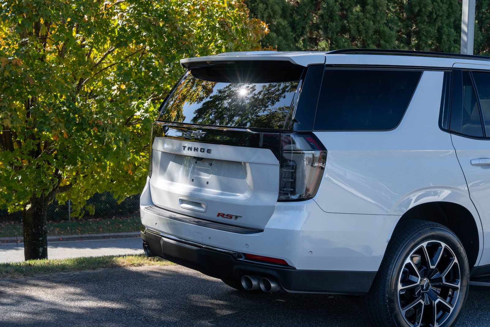 Used 2025 Chevrolet Tahoe RST w/ Comfort Package image 11