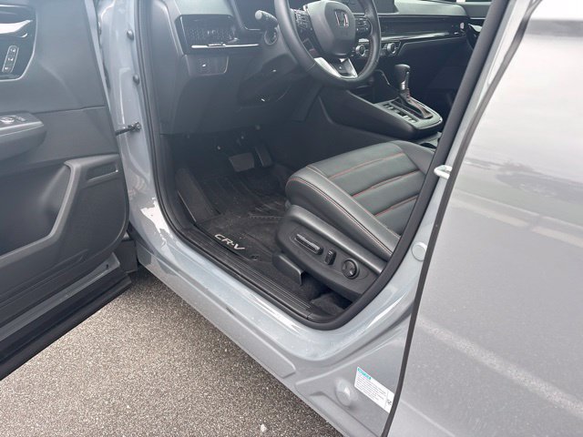 Used 2026 Honda CR-V Sport Touring image 6