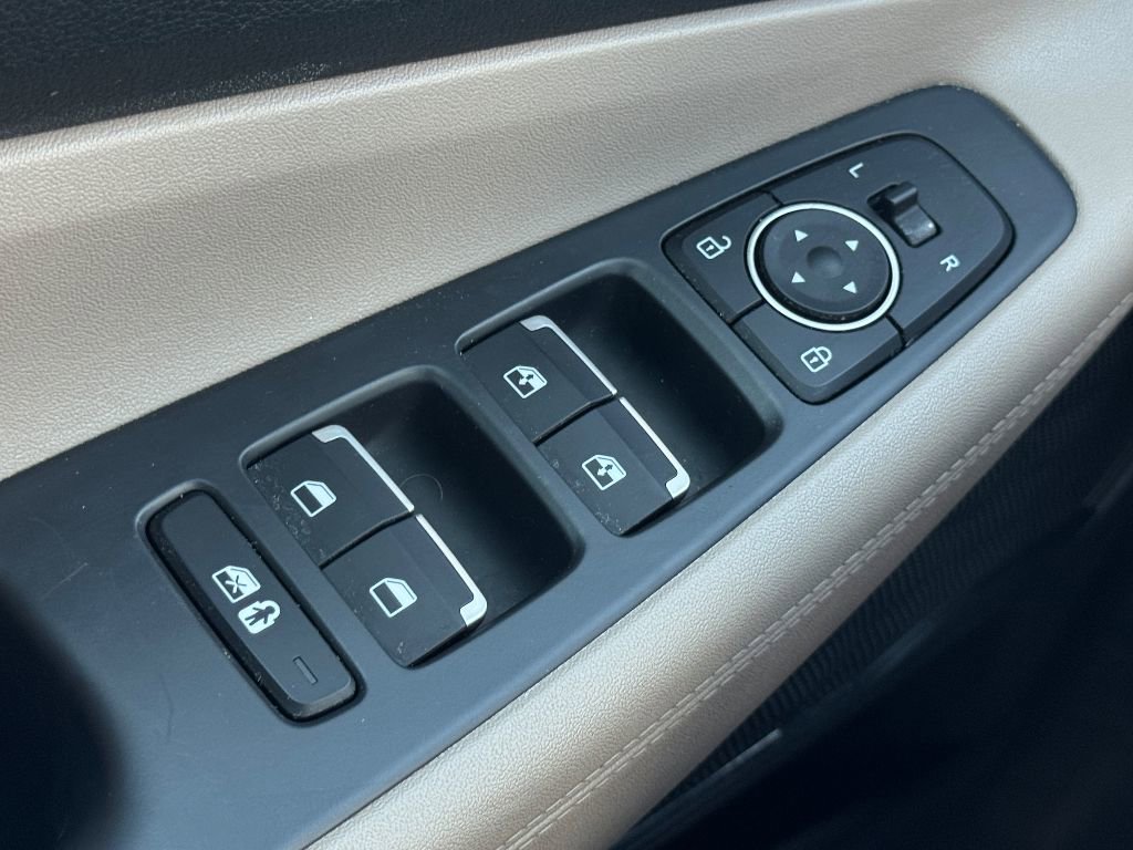 Used 2023 Hyundai Santa Fe SEL image 22