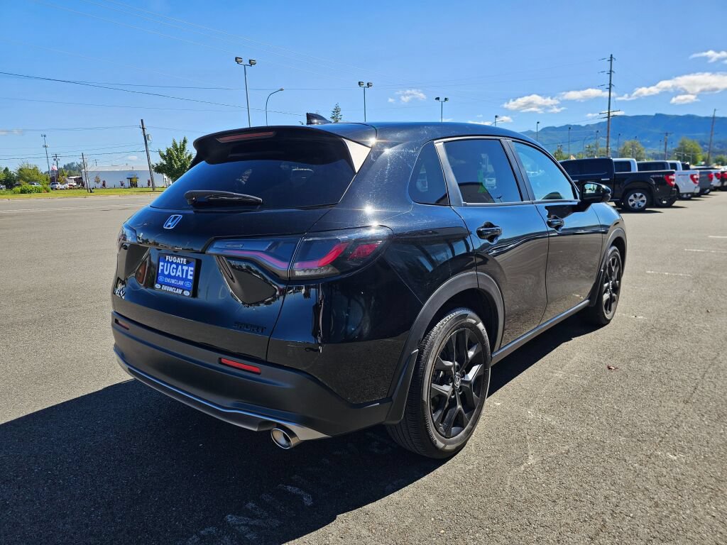 Used 2024 Honda HR-V Sport image 6