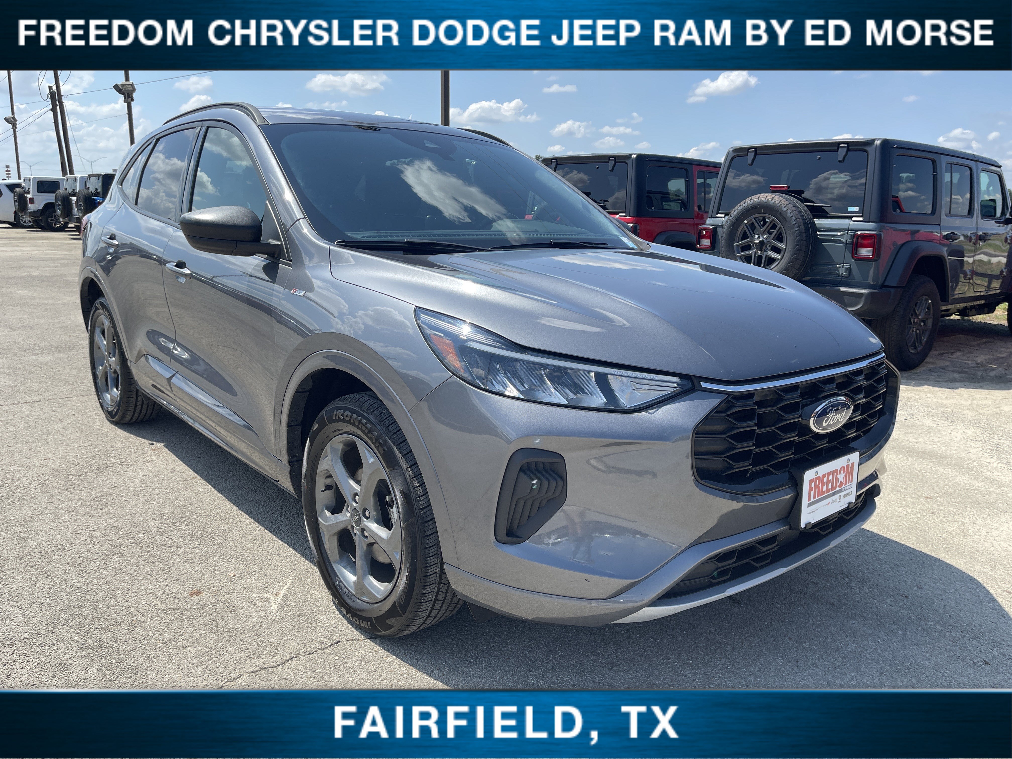 Used 2024 Ford Escape ST-Line AWD/4WD image 1