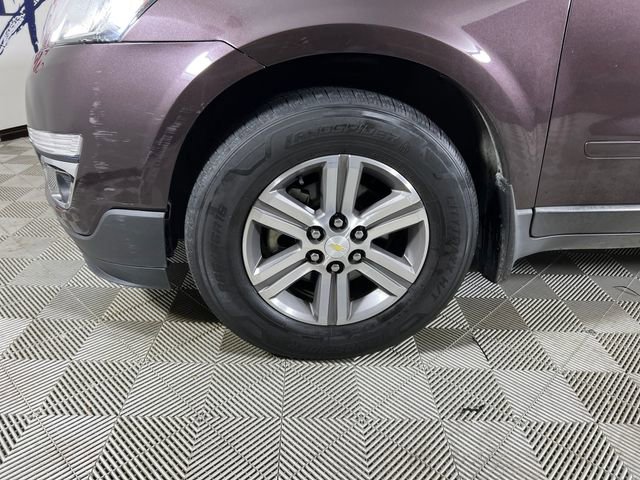 Used 2015 Chevrolet Traverse LT w/ Traveler's Package image 24