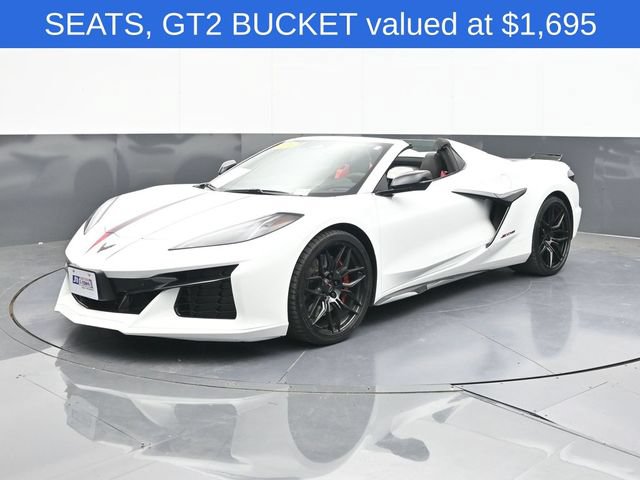 Used 2024 Chevrolet Corvette Z06 RWD image 3