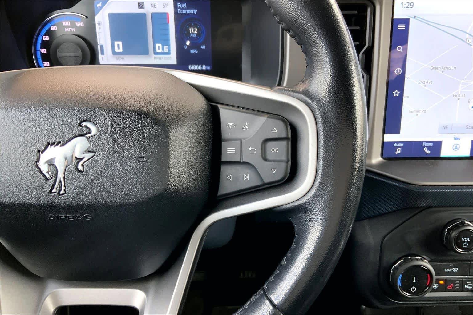 Used 2022 Ford Bronco Outer Banks AWD/4WD image 25