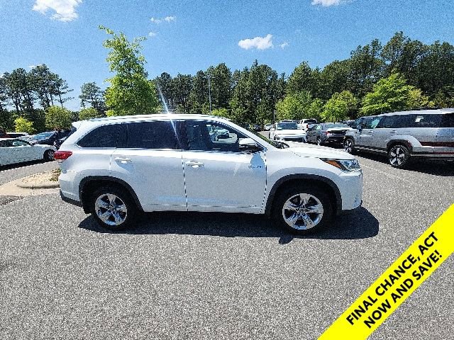 Used 2019 Toyota Highlander Limited AWD/4WD image 16