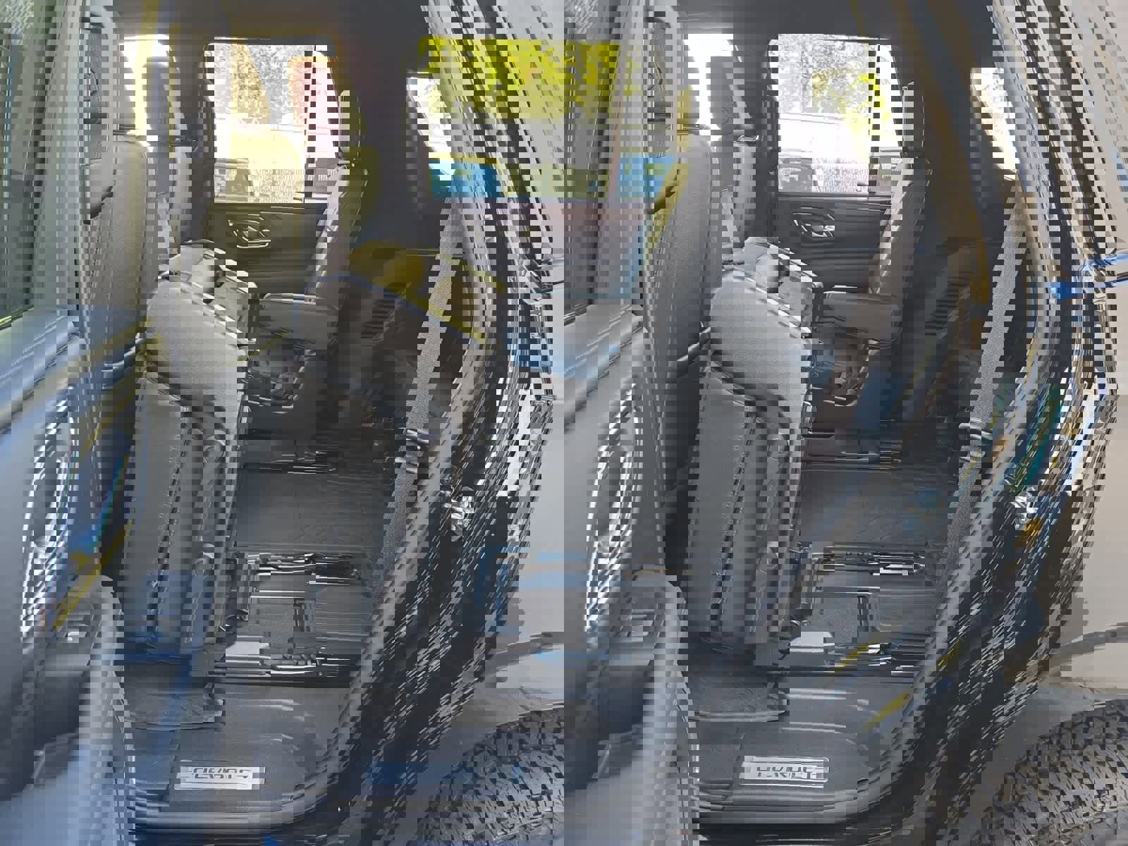 Used 2022 Chevrolet Tahoe Z71 image 21