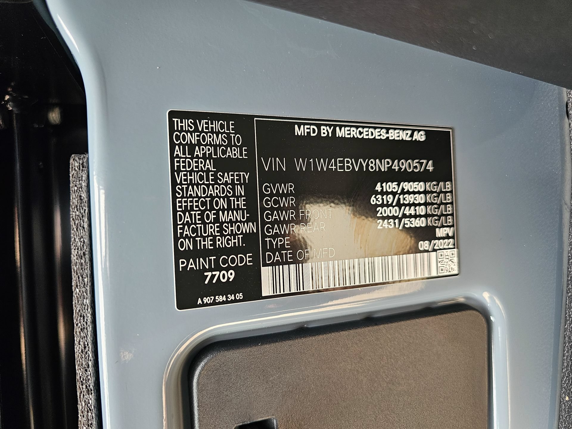 Used 2022 Mercedes-Benz Sprinter 2500 image 25
