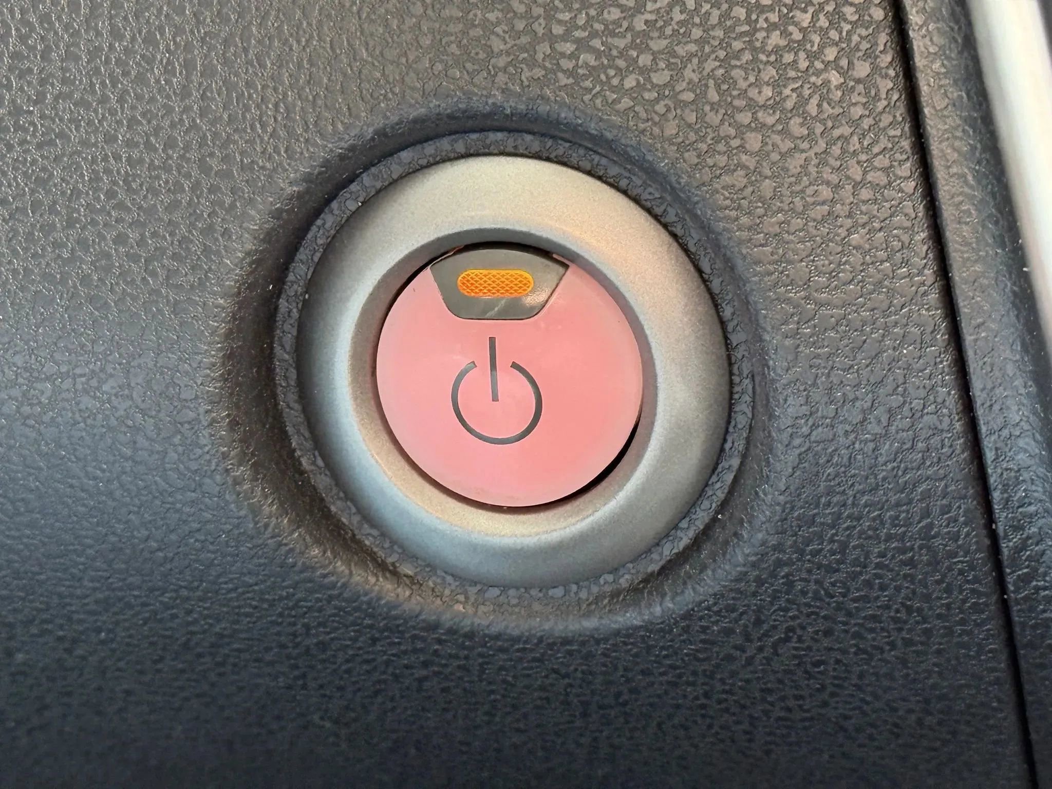 Used 2014 Nissan Leaf S image 25