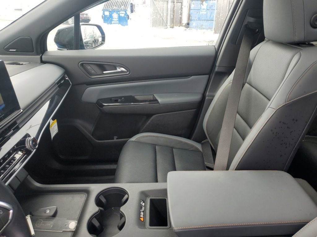 Certified 2024 Honda Prologue Elite image 24