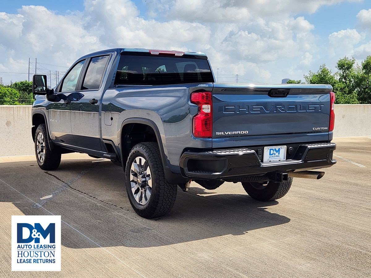 Used 2025 Chevrolet Silverado 2500 Custom w/ Custom Value Package image 8