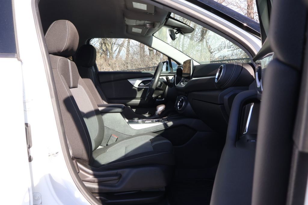 Certified 2023 Chevrolet Blazer LT image 39