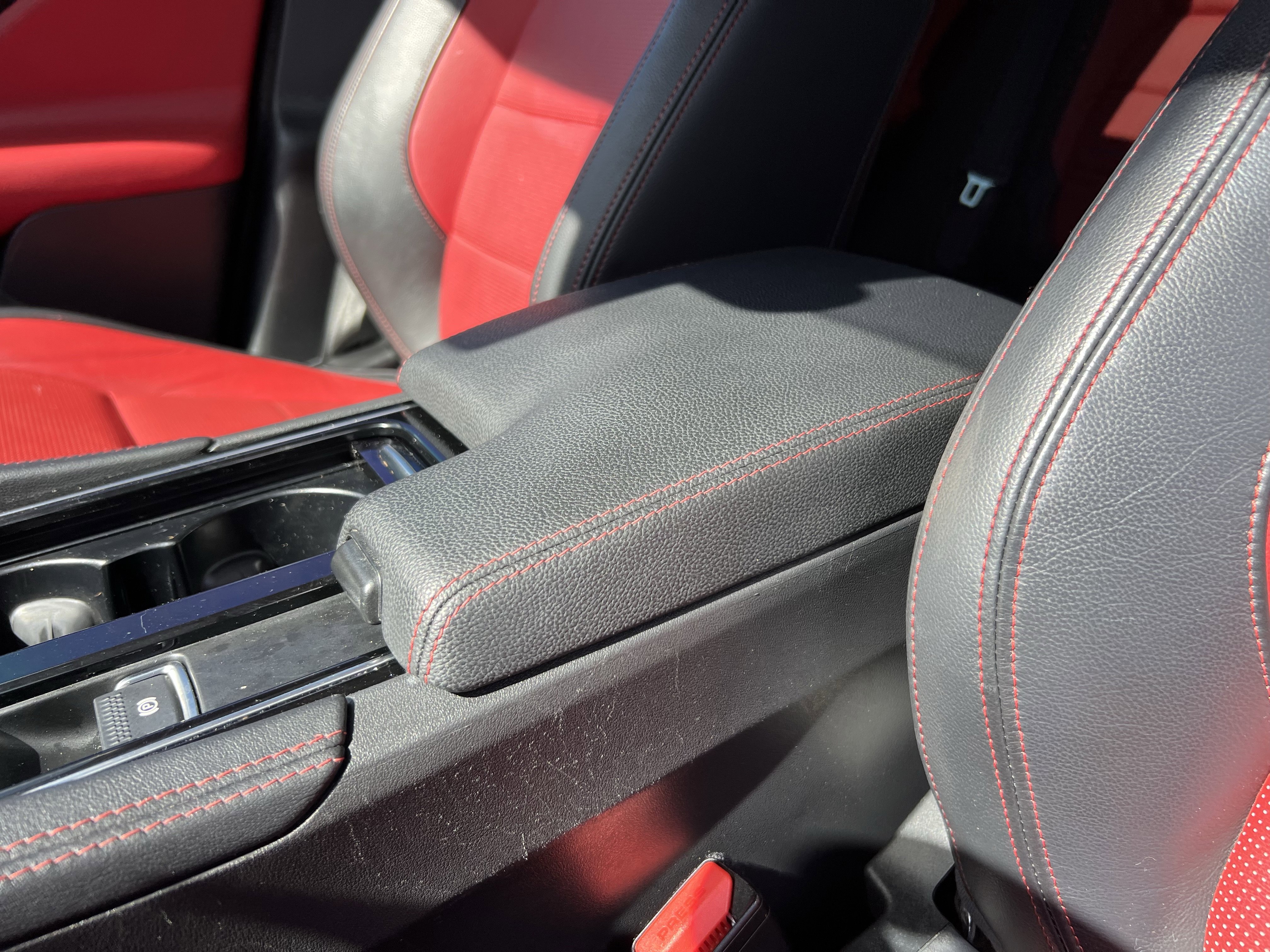 Used 2020 Jaguar F-PACE Checkered Flag image 28