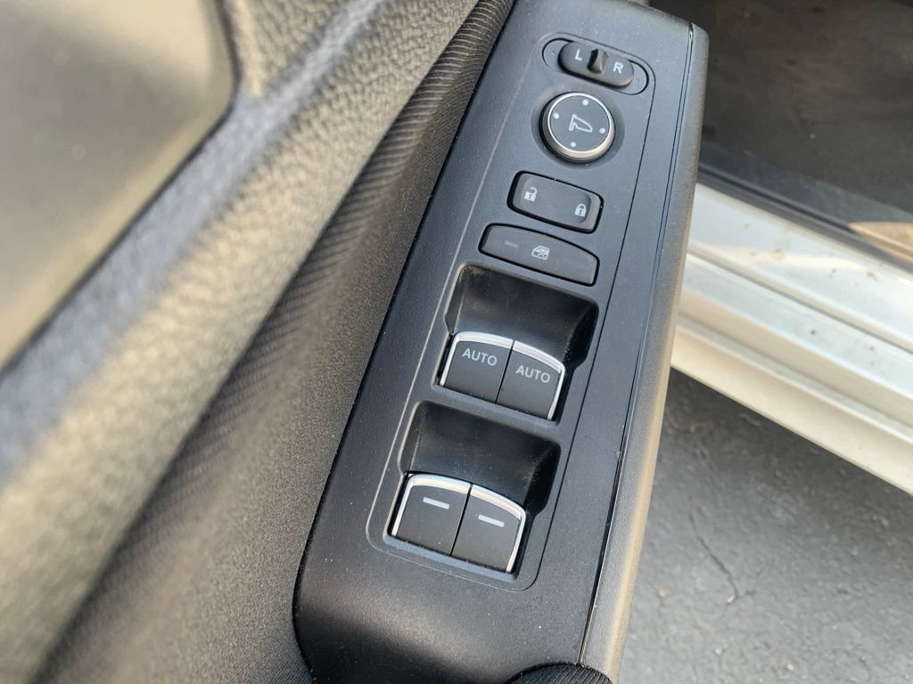 Used 2024 Honda Civic Sport image 32