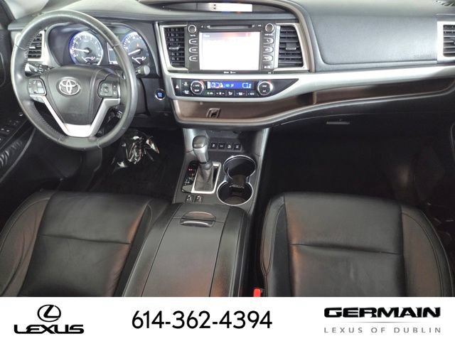 Used 2014 Toyota Highlander XLE AWD/4WD image 28
