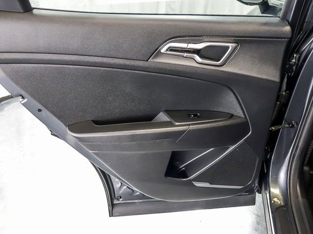 Used 2024 Kia Sportage LX image 21