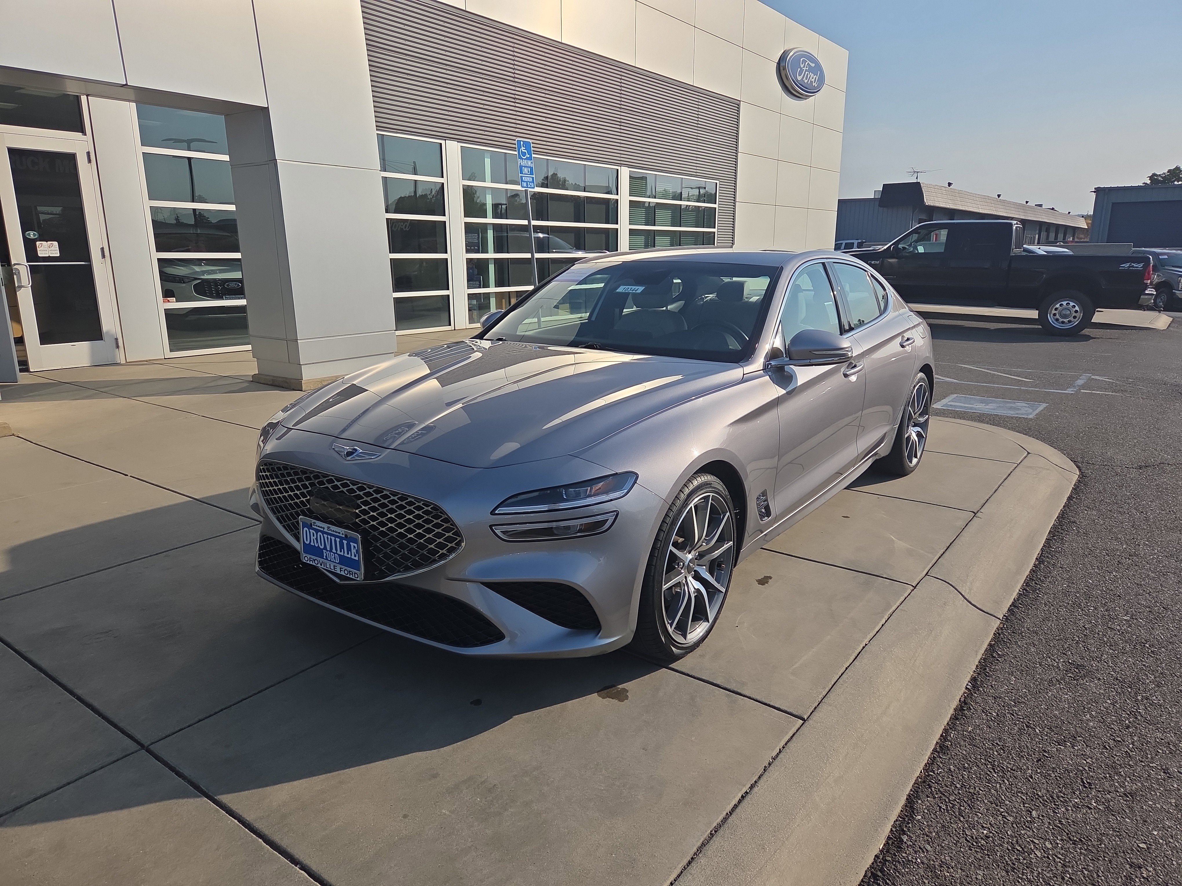 Used 2023 Genesis G70 2.0T