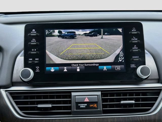 Used 2018 Honda Accord Touring image 32