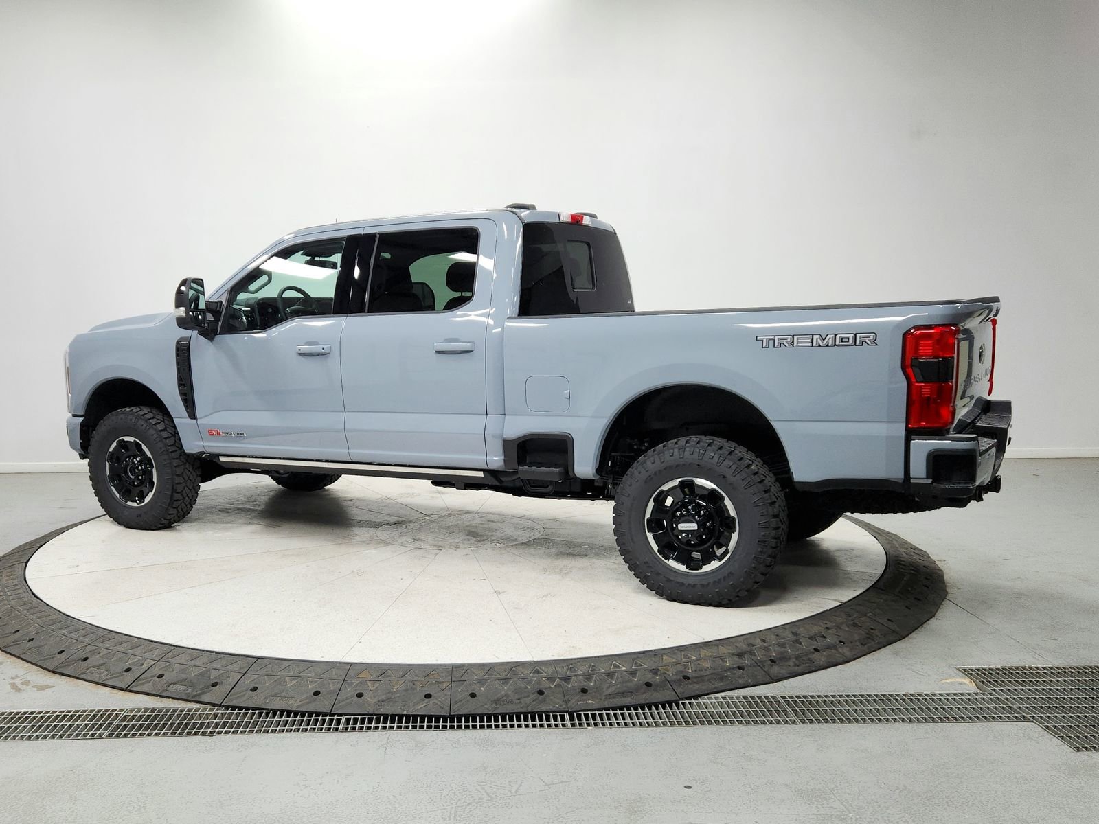 New 2026 Ford F250 Lariat image 5