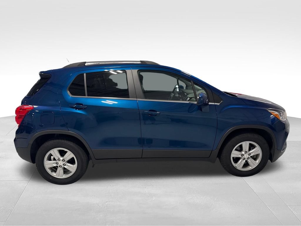 Used 2020 Chevrolet Trax LT FWD image 47