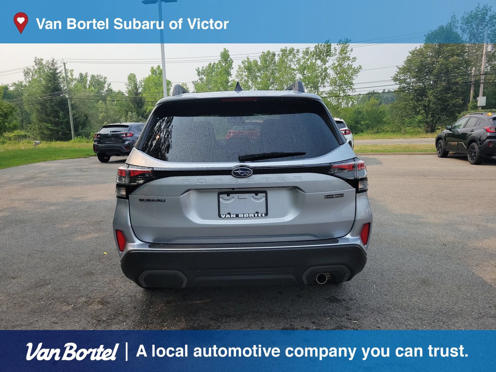 Used 2025 Subaru Forester Limited AWD/4WD image 4