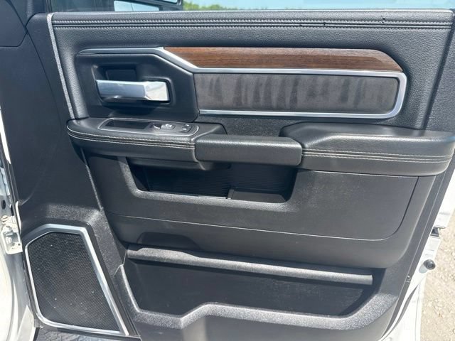 Used 2024 RAM 2500 Laramie AWD/4WD image 23