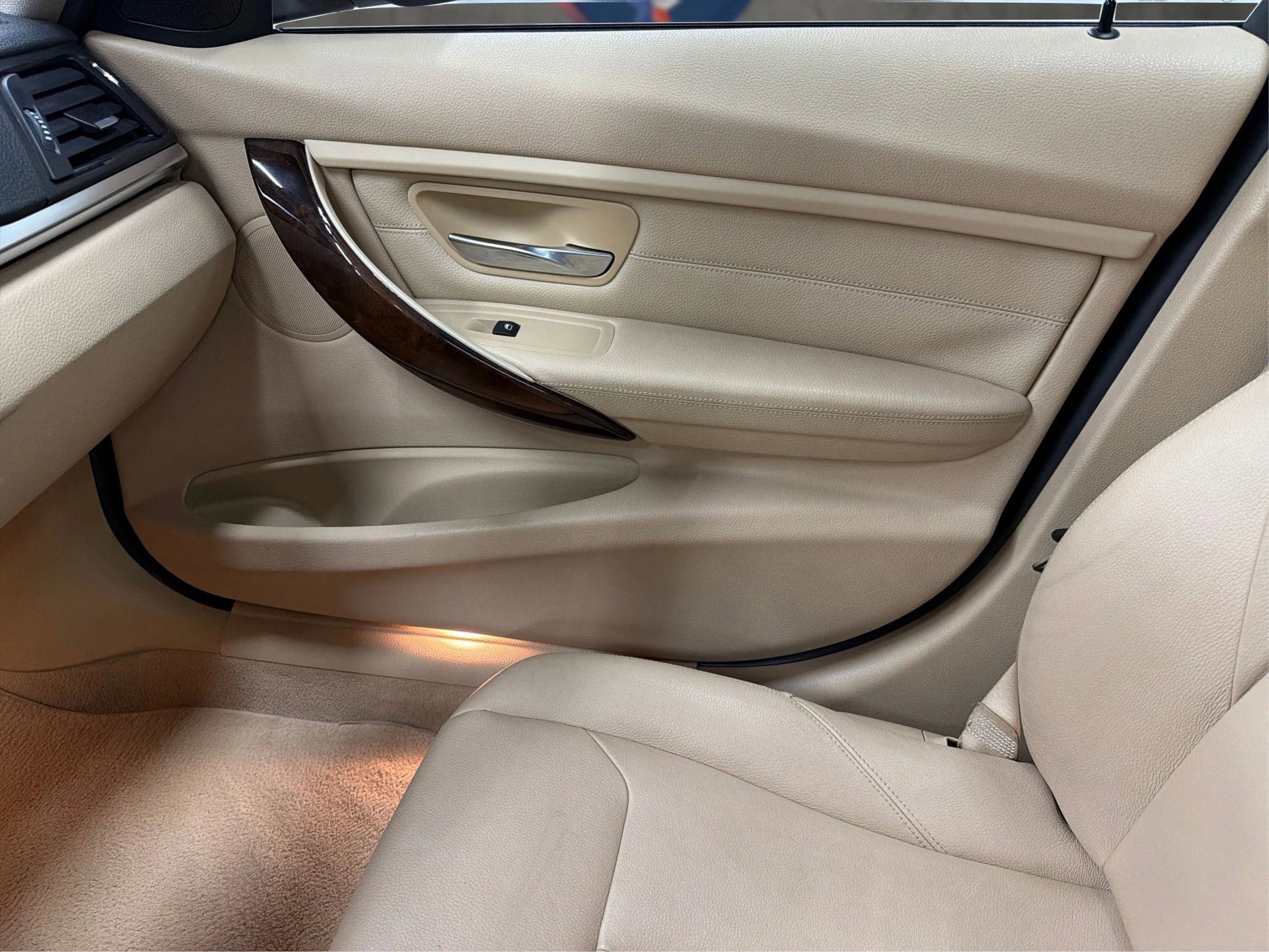 Used 2015 BMW 328i Sedan image 43