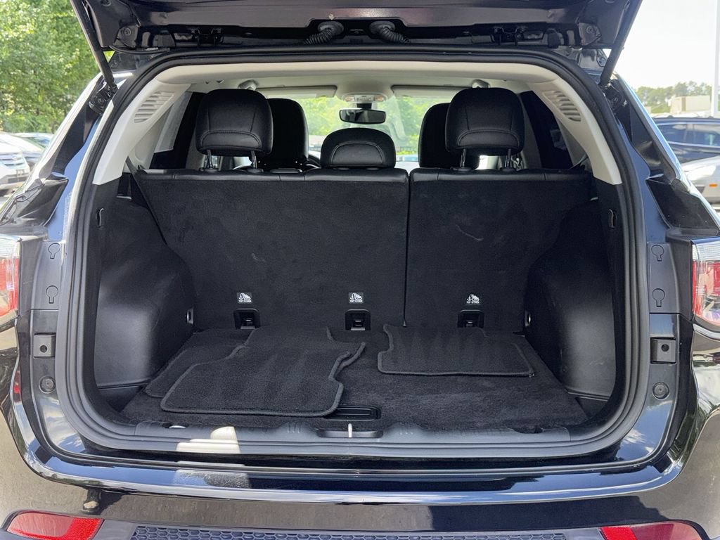 Used 2019 Jeep Compass Latitude AWD/4WD image 18