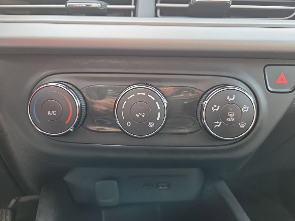 Used 2024 Chevrolet Trax LS image 16