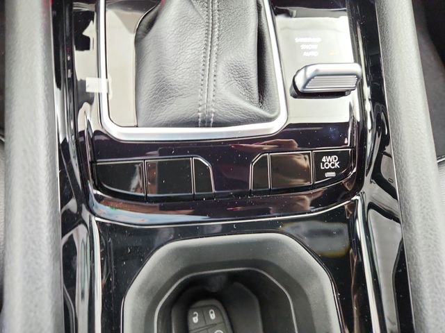 New 2026 Jeep Compass Latitude AWD/4WD image 18