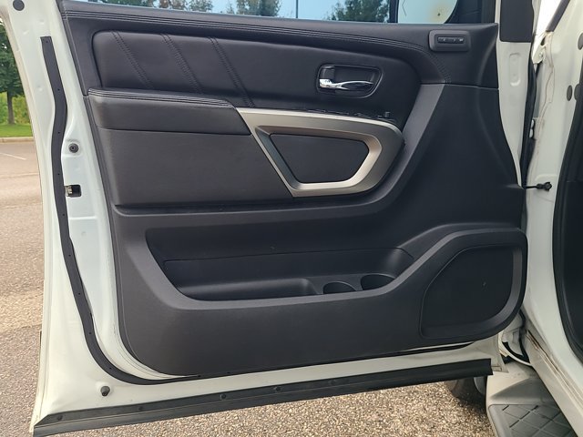 Used 2015 Nissan Armada Platinum AWD/4WD image 11