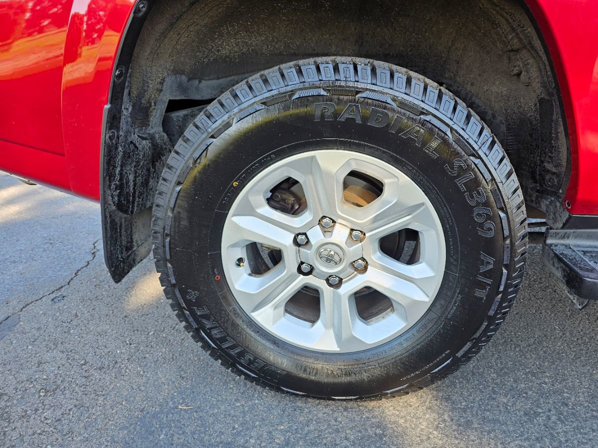 Used 2024 Toyota 4Runner SR5 image 16