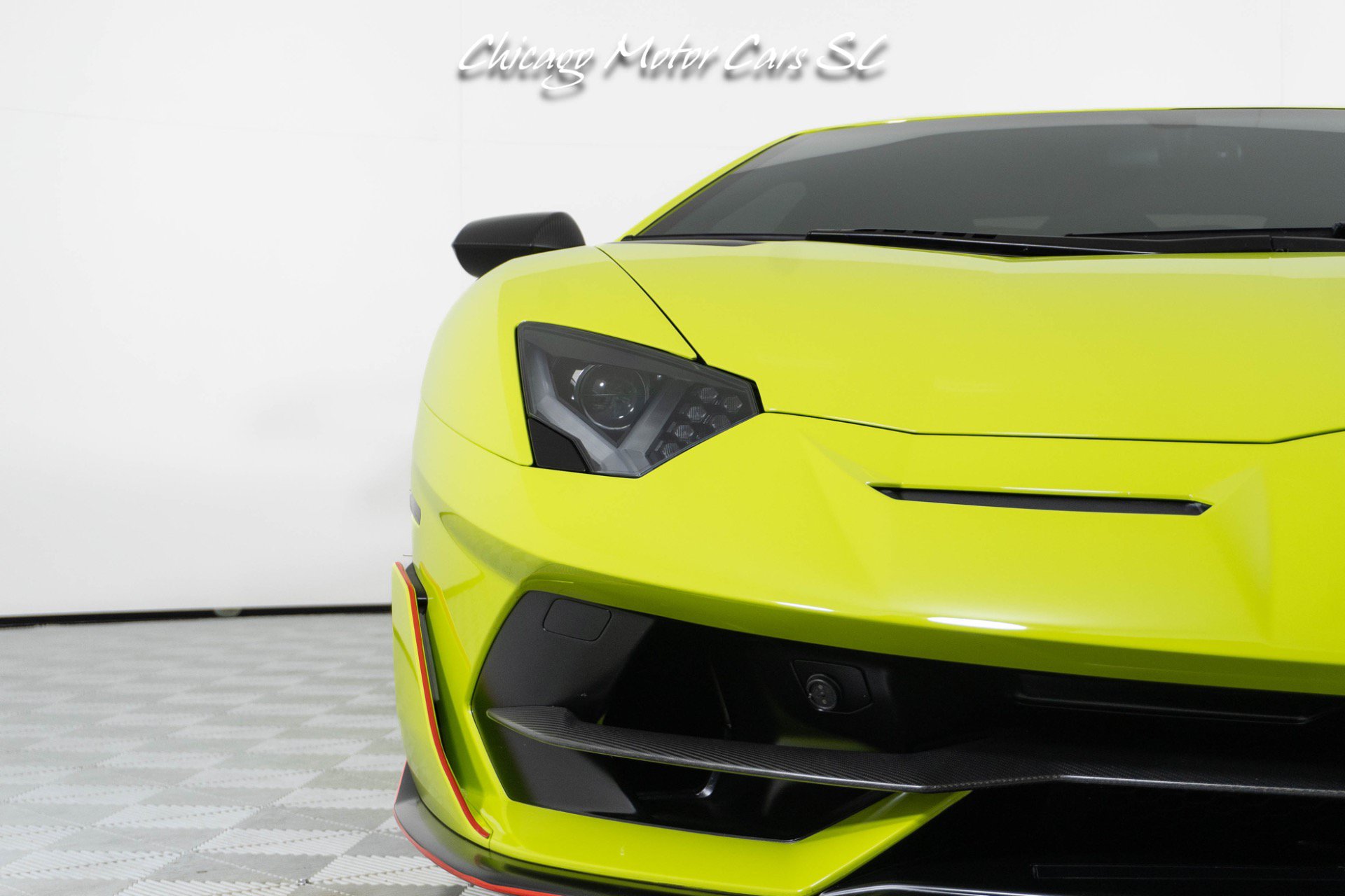 Used 2019 Lamborghini Aventador SVJ AWD/4WD image 10