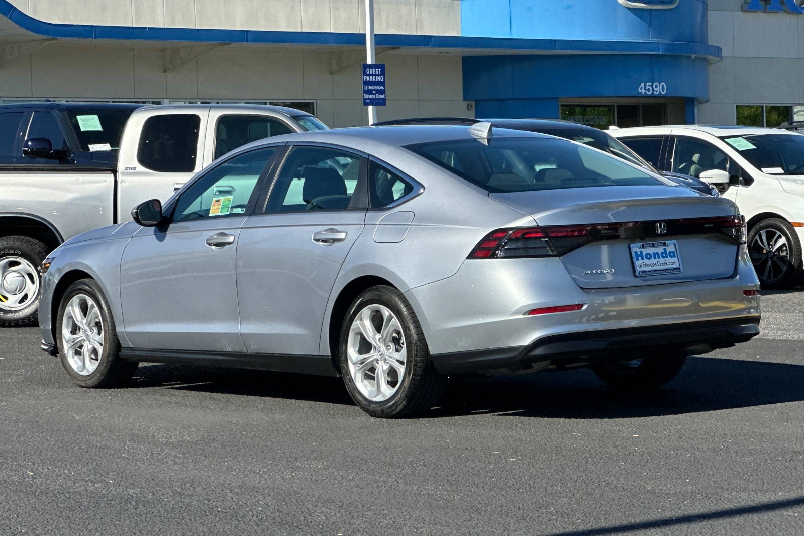 Used 2023 Honda Accord LX image 3