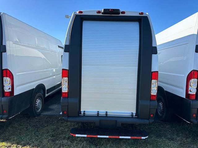 New 2024 RAM ProMaster 3500 w/ Delivery Van Package FWD image 13