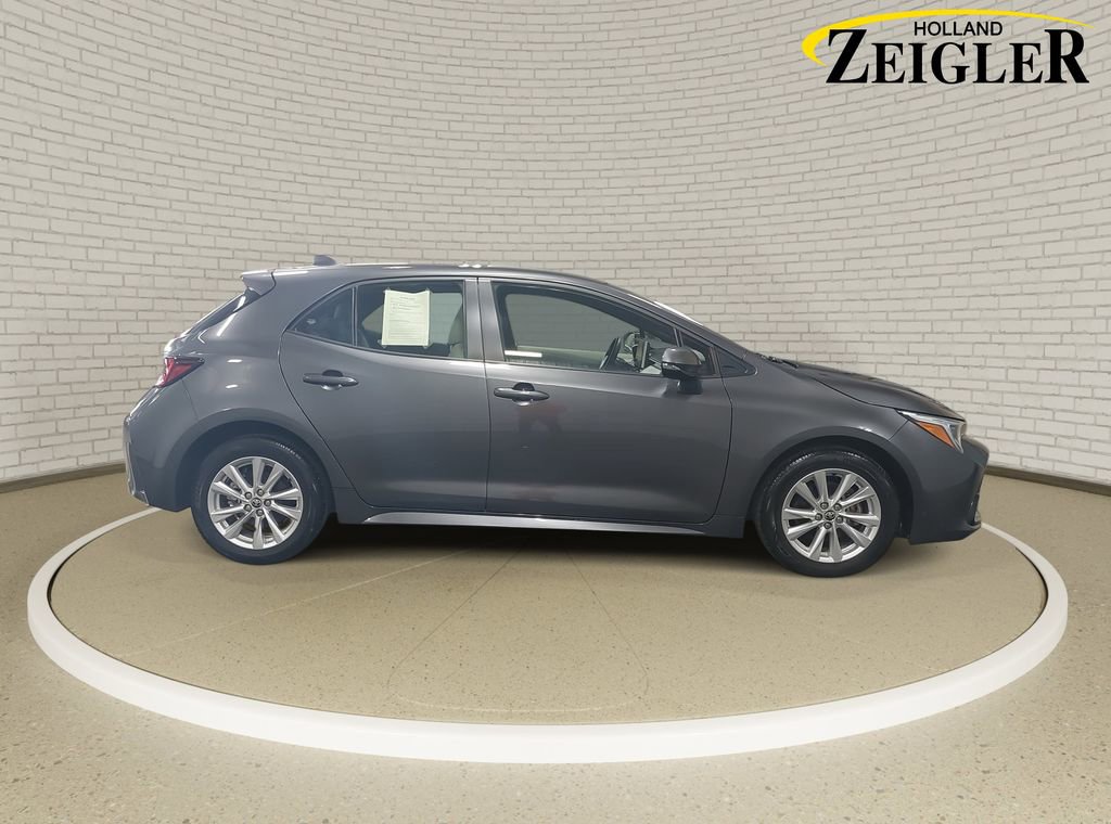 Used 2024 Toyota Corolla SE image 4