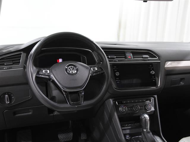 Certified 2019 Volkswagen Tiguan SEL image 6