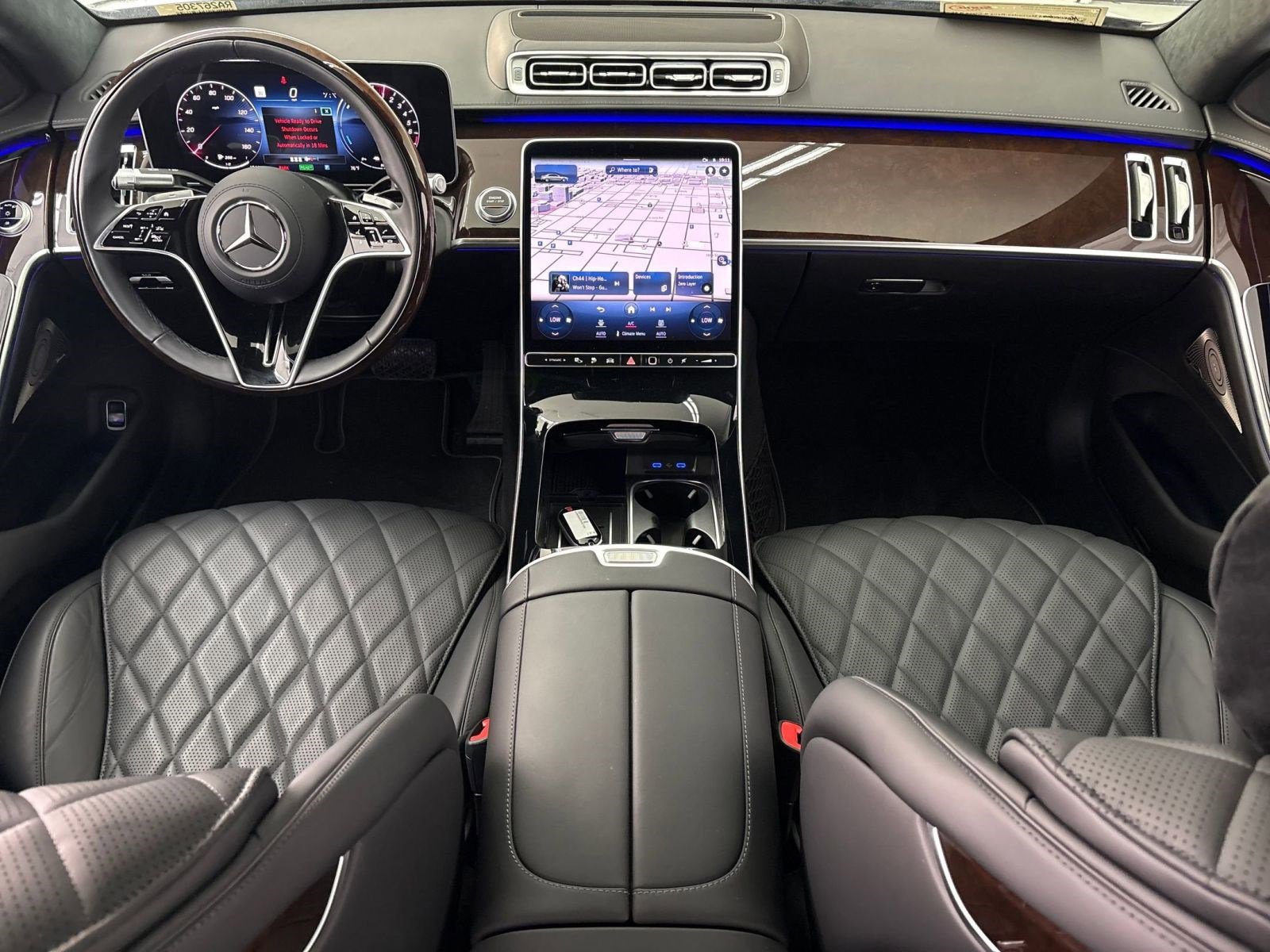 Used 2024 Mercedes-Benz S 580e 4MATIC Sedan image 11