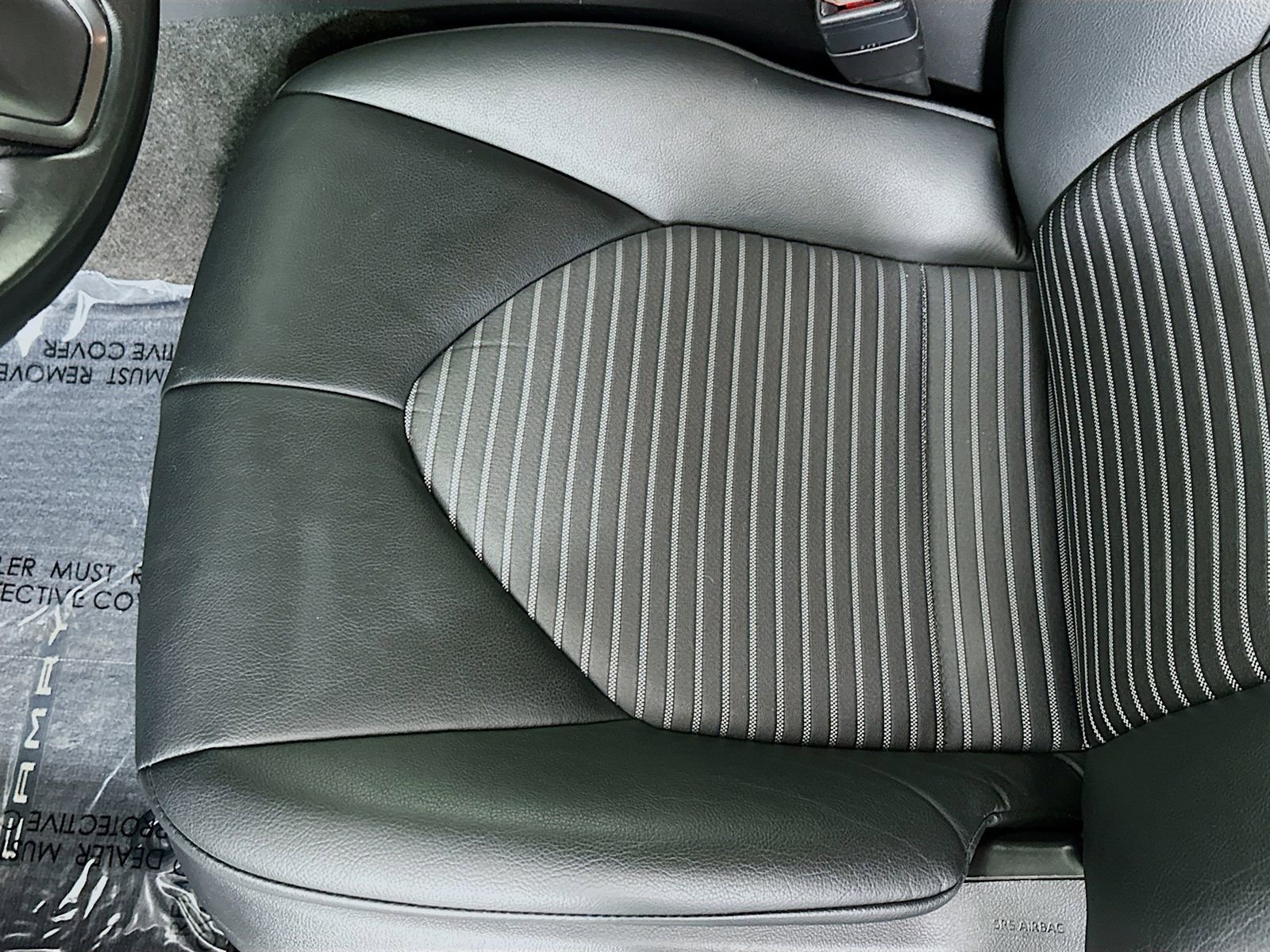 Used 2023 Toyota Camry SE image 20