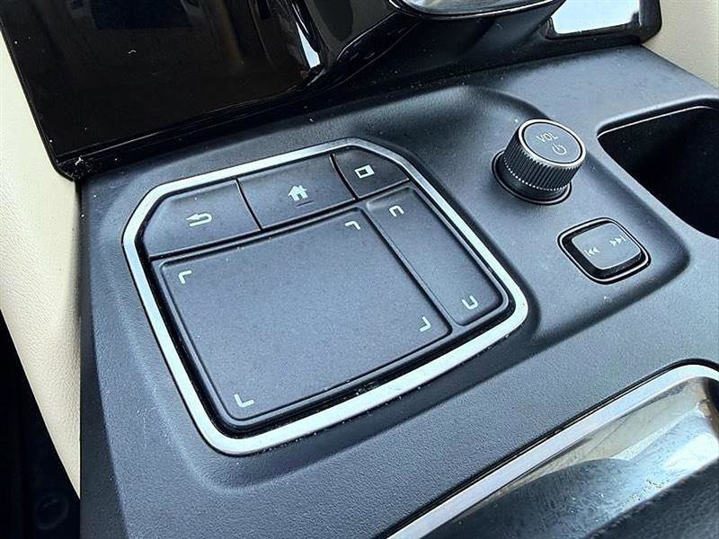 Used 2023 Acura MDX FWD w/ Technology Package image 46