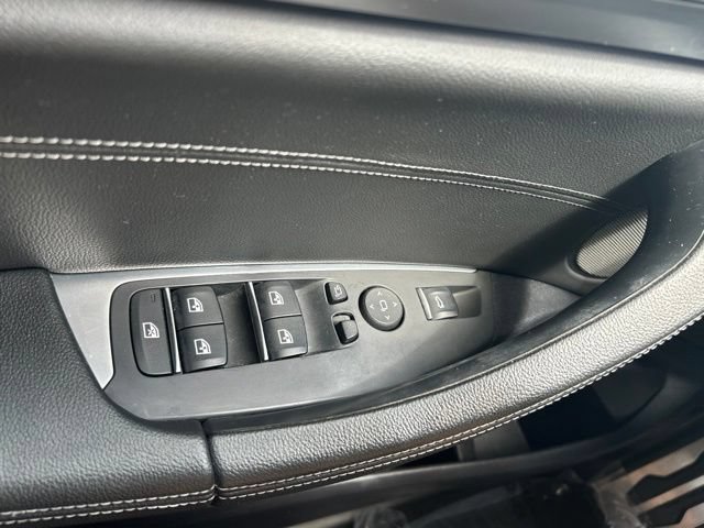 Used 2019 BMW X4 xDrive30i w/ M Sport Package 2 AWD/4WD image 26