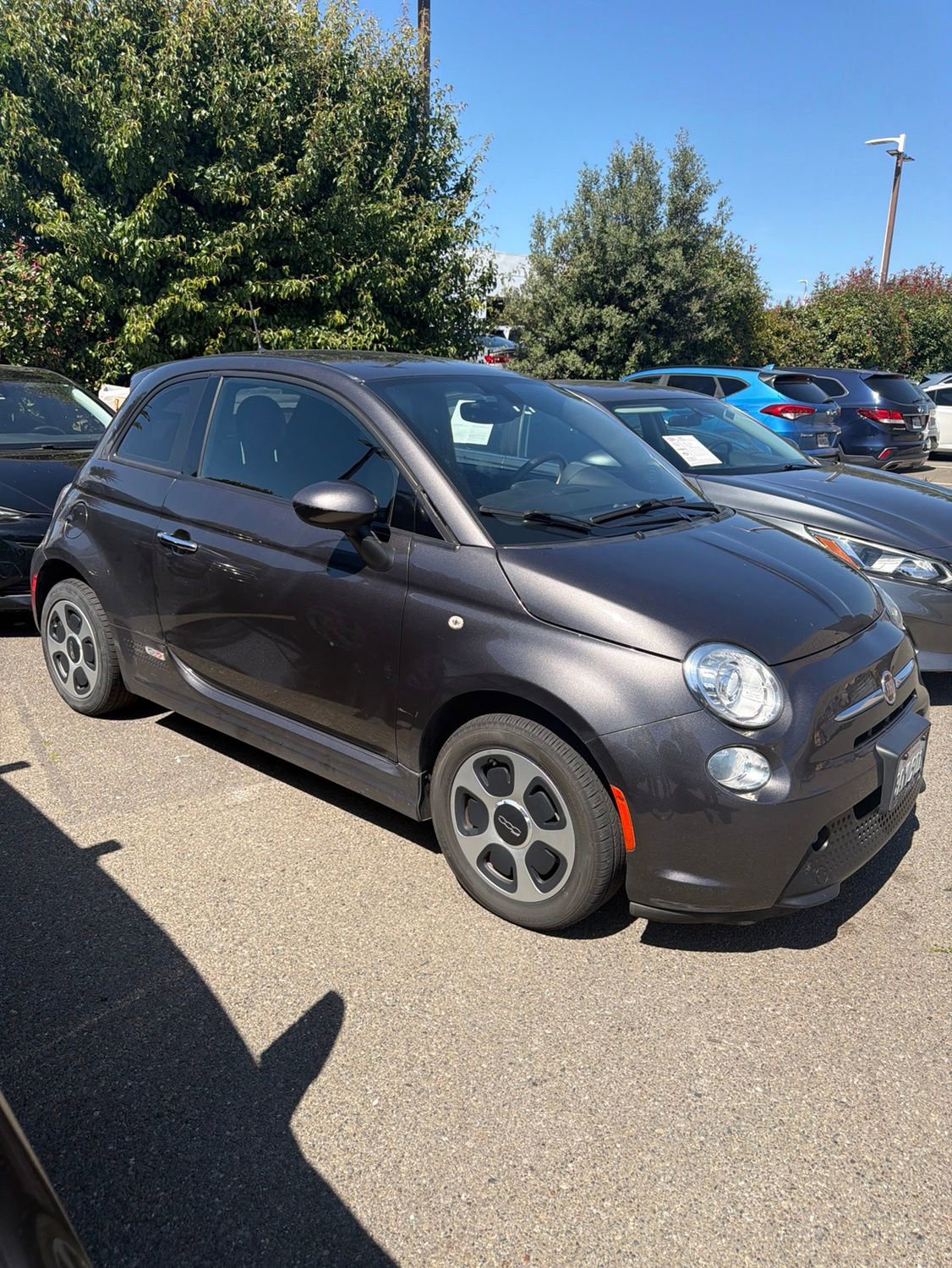 Used 2018 FIAT 500 e FWD image 2
