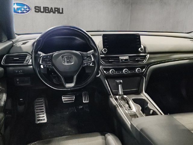 Used 2020 Honda Accord Sport image 11