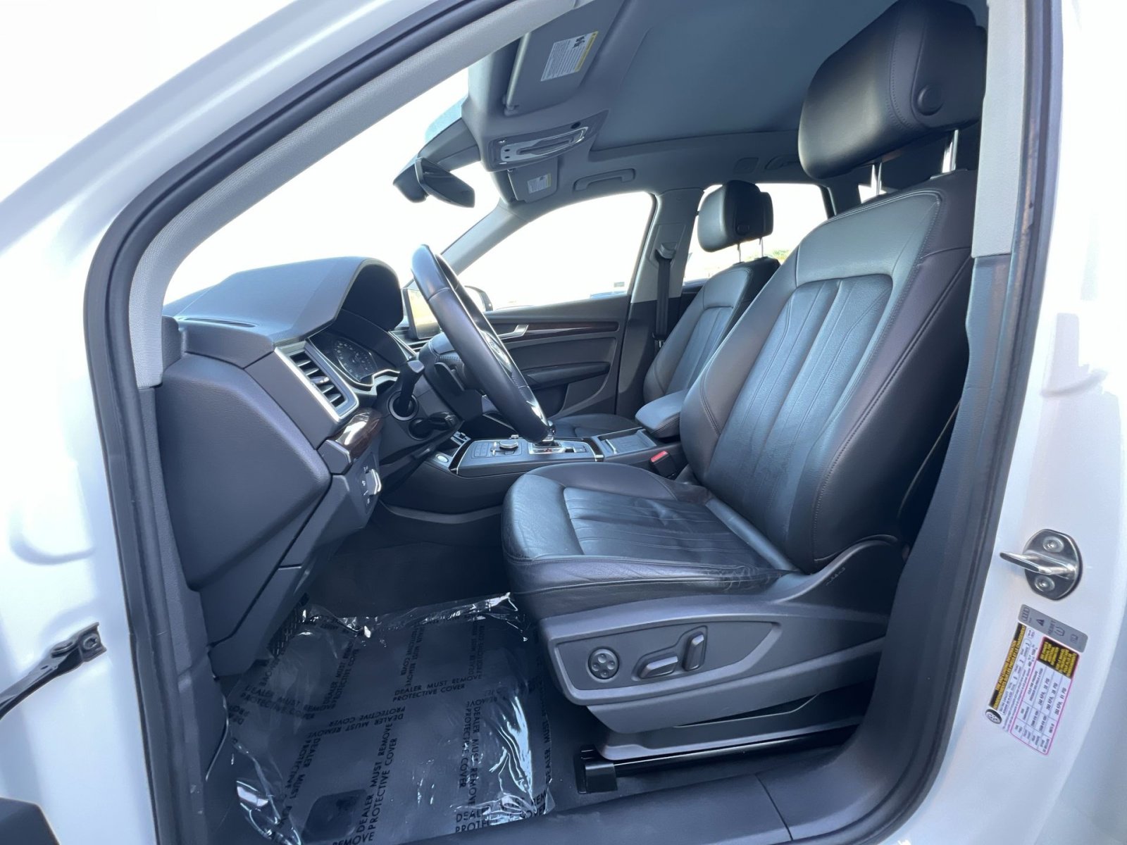 Used 2020 Audi Q5 2.0T Premium w/ Convenience Package AWD/4WD image 13