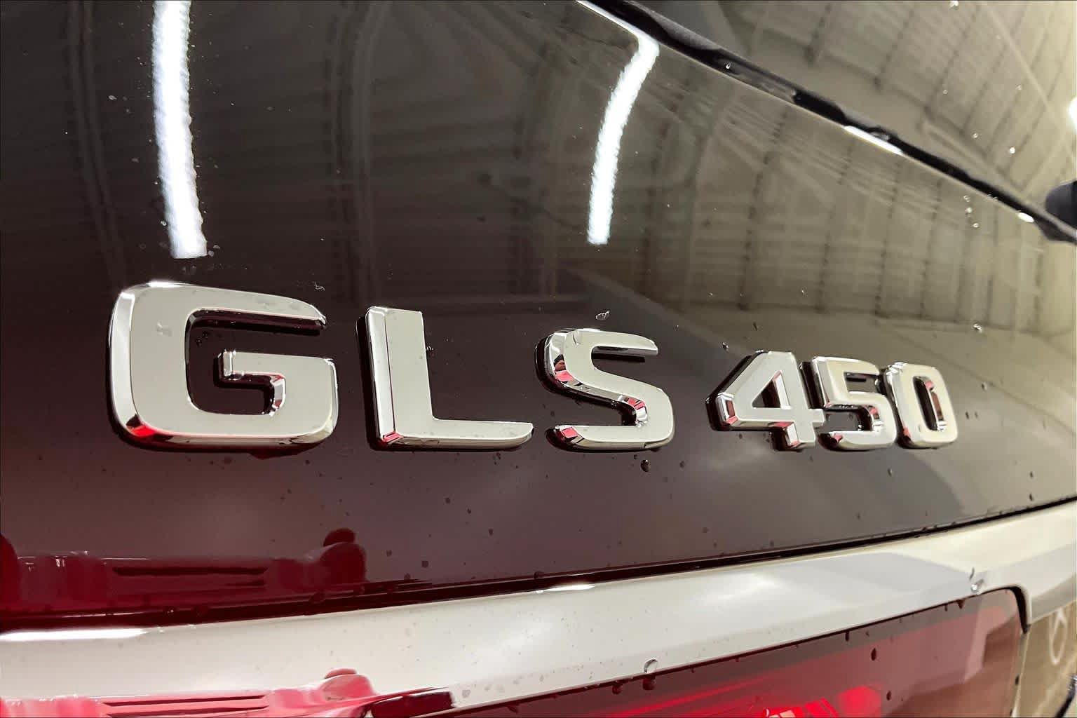 New 2026 Mercedes-Benz GLS 450 4MATIC image 15