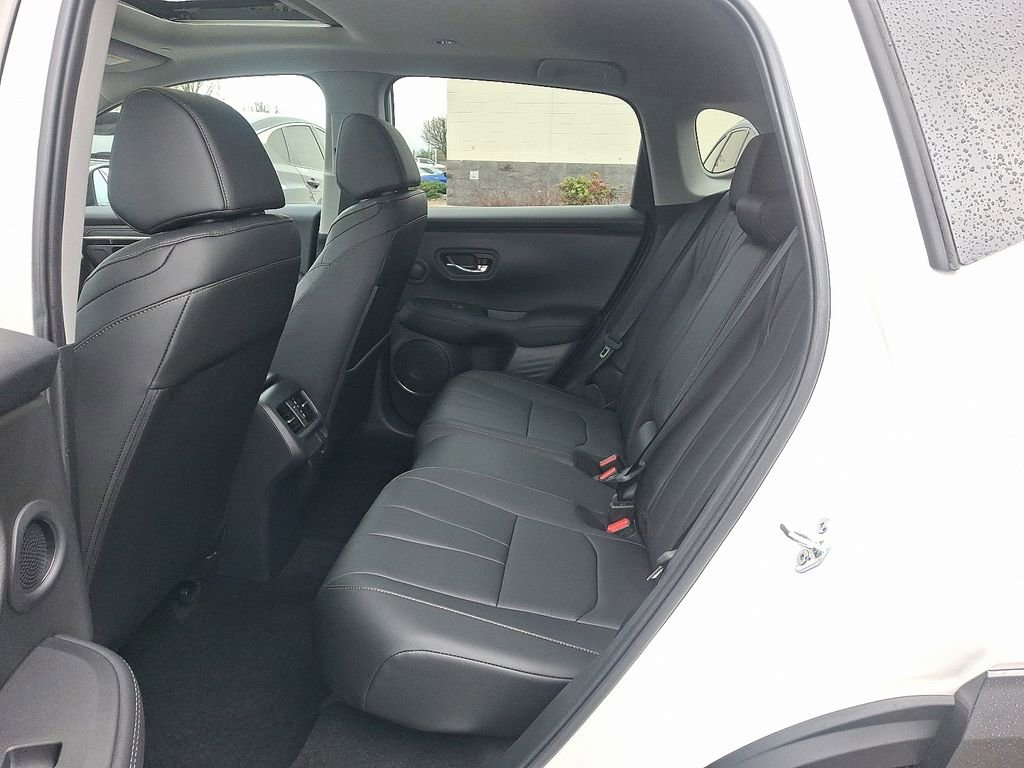 Certified 2025 Acura ADX AWD image 10