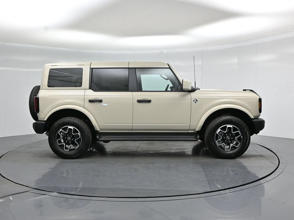New 2026 Ford Bronco Outer Banks AWD/4WD image 25